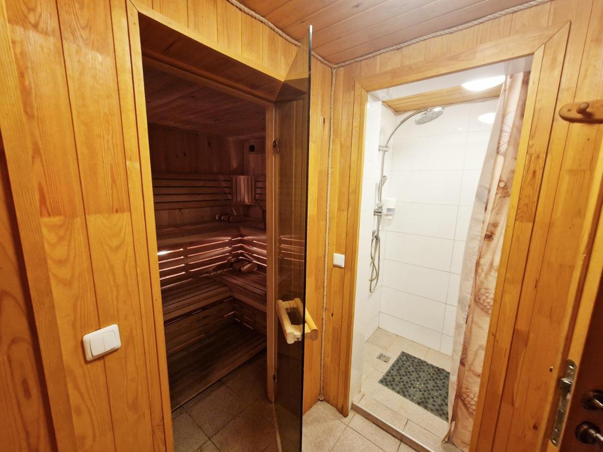 Kalida B&B Rooms For Rent ラセイニアイ エクステリア 写真