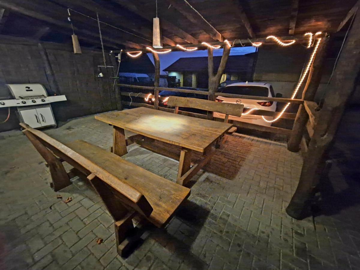 Kalida B&B Rooms For Rent ラセイニアイ エクステリア 写真