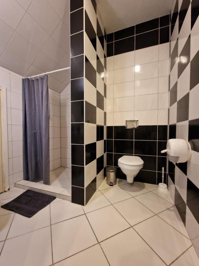 Kalida B&B Rooms For Rent ラセイニアイ エクステリア 写真