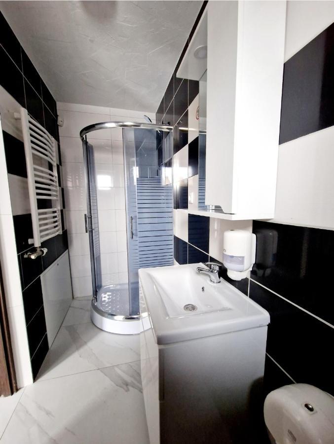 Kalida B&B Rooms For Rent ラセイニアイ 部屋 写真
