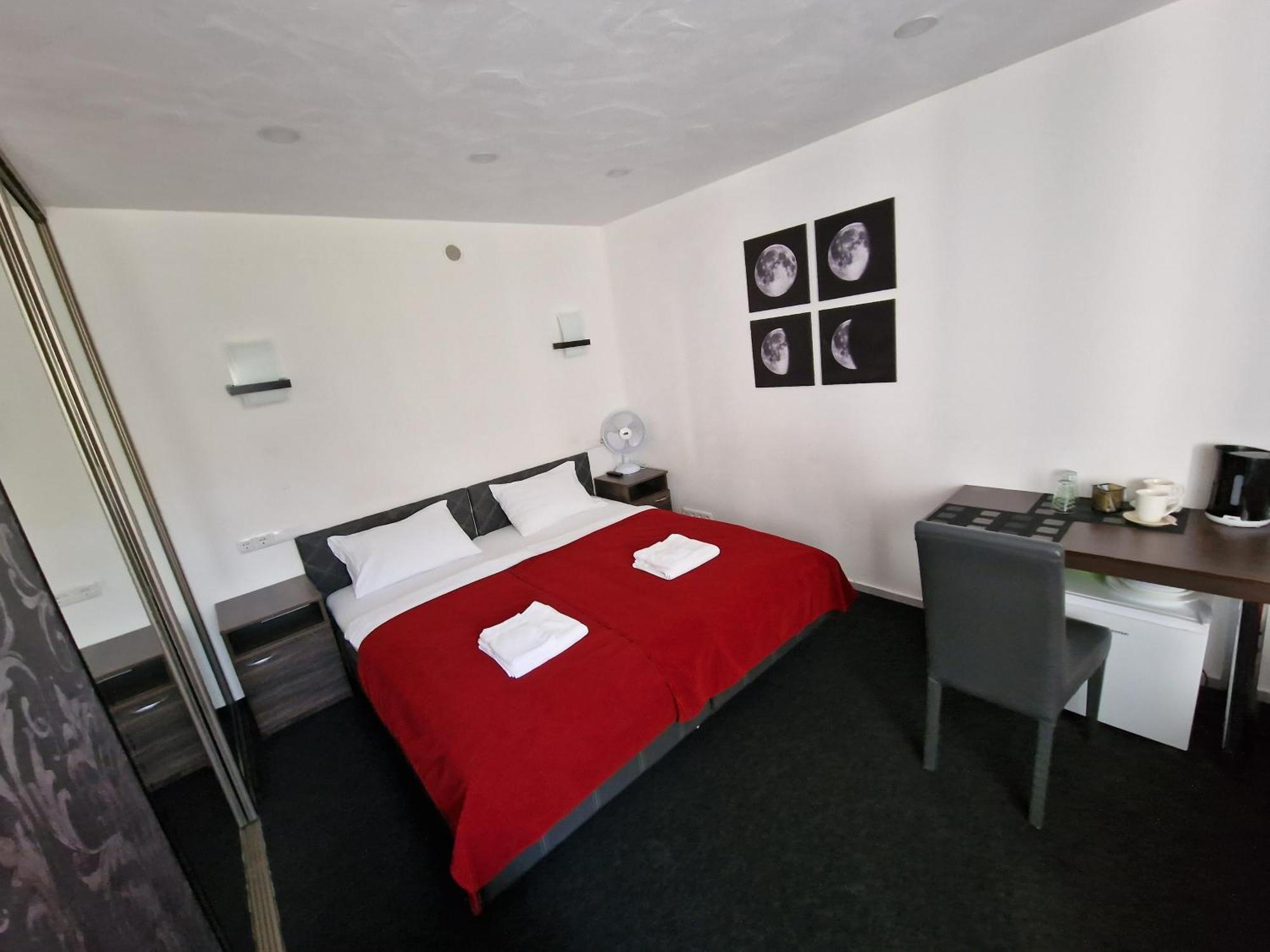 Kalida B&B Rooms For Rent ラセイニアイ 部屋 写真
